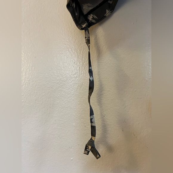 Adidas Women’s Top - Picture 6 of 8